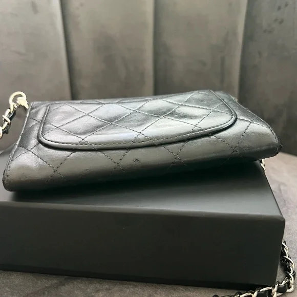 Reserved-CHANEL Matelasse gusseted flap wallet - Picture 13 of 17